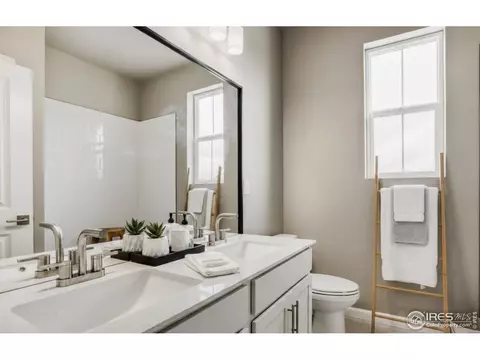 Bath - 640 Noola St, Windsor, CO 80550 photo 2 of 2