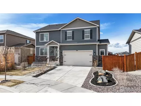 4403 Garnet Way, Longmont, CO 80504
