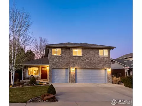 2612 Pheasant Dr, Longmont, CO 80503