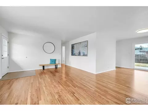 Living - 4453 Hamilton Ct, Boulder, CO 80305 photo 4 of 10