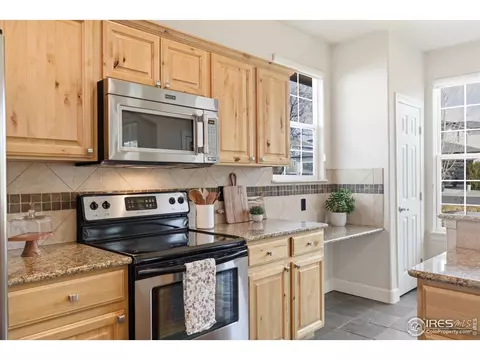 1820 E Seadrift Dr #B-7, Windsor, CO 80550 photo 11