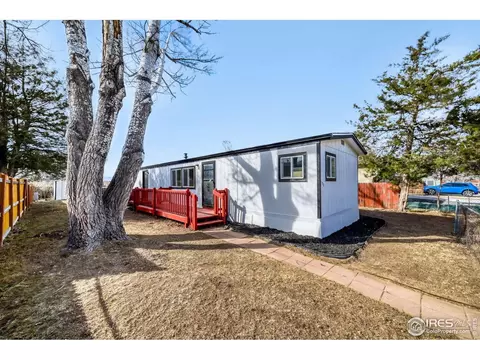 1106 Macdavidson Cir, Dacono, CO 80514 photo 2