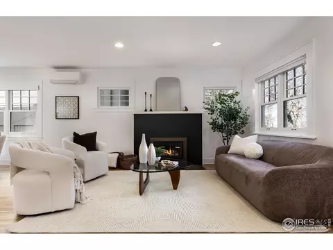 Living - 751 Grant Pl, Boulder, CO 80302 photo 1 of 2