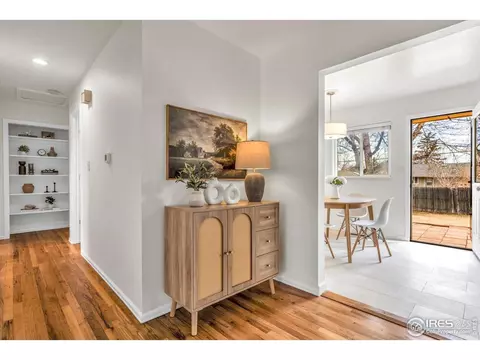 Entry Way - 780 33rd St, Boulder, CO 80303 photo 3 of 3