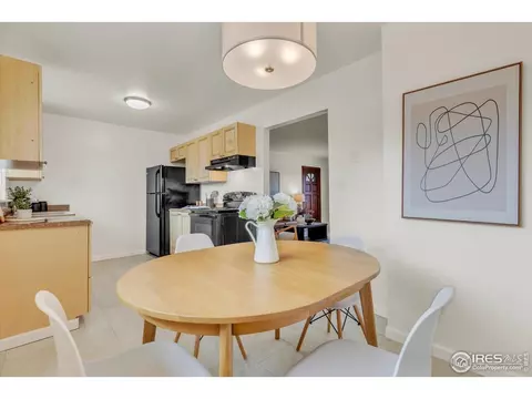 Dining - 780 33rd St, Boulder, CO 80303 photo 1 of 3