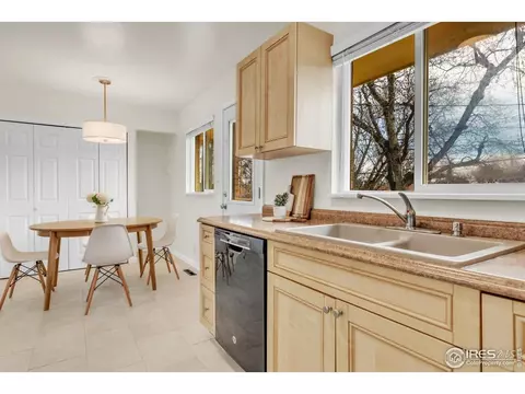 Kitchen - 780 33rd St, Boulder, CO 80303 photo 1 of 2