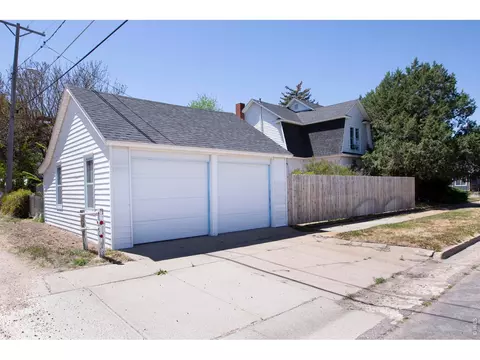 Exterior - 301 S 2nd St, Sterling, CO 80751 photo 3 of 8