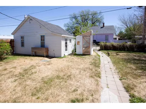 Exterior - 301 S 2nd St, Sterling, CO 80751 photo 4 of 8
