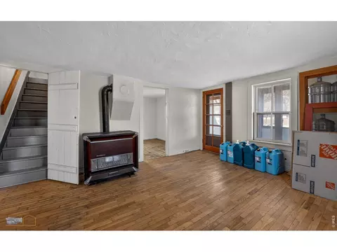 Living - 6087 Indian Rd, Boulder, CO 80301 photo 2 of 2