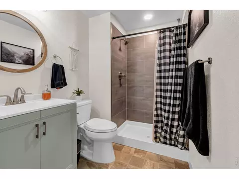 Bath - 512 Buckrake St, Severance, CO 80550 photo 3 of 3