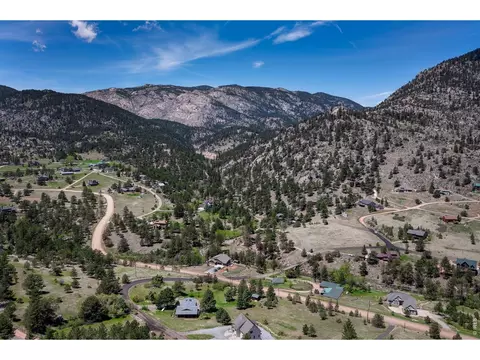 View/Area - 35 Cody Ct, Lyons, CO 80540 photo 4 of 5