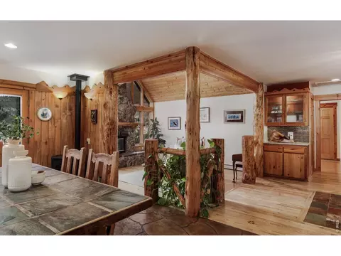 Dining - 35 Cody Ct, Lyons, CO 80540 photo 2 of 3
