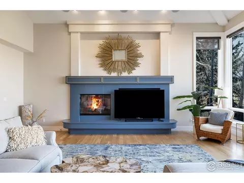 Living - 7205 Rustic Trl, Boulder, CO 80301 photo 6 of 9