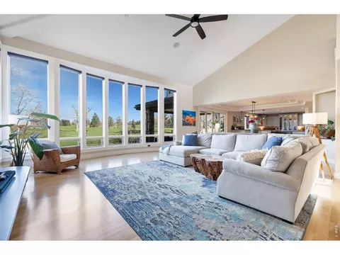 Living - 7205 Rustic Trl, Boulder, CO 80301 photo 2 of 9