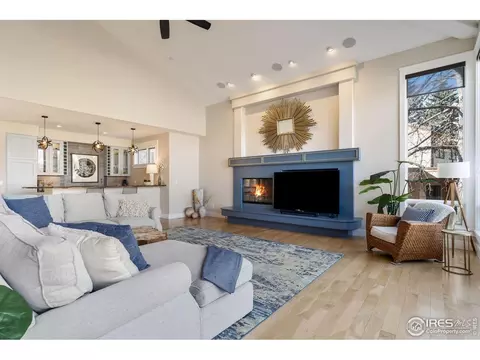 Living - 7205 Rustic Trl, Boulder, CO 80301 photo 4 of 9