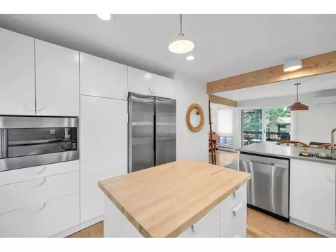 Kitchen - 4286 Greenbriar Blvd, Boulder, CO 80305 photo 6 of 6