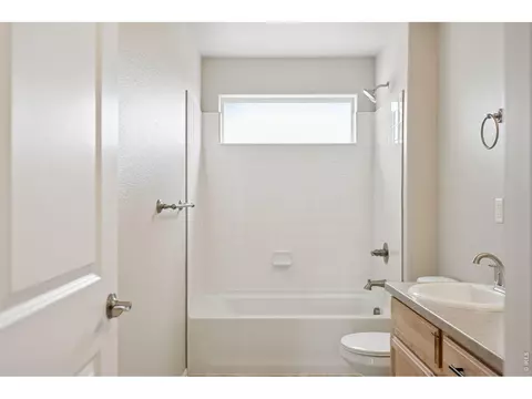 1787 Long Shadow Dr, Windsor, CO 80550 photo 38
