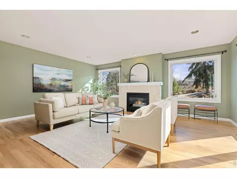 Living - 1152 Orange Pl, Boulder, CO 80304 photo 2 of 5