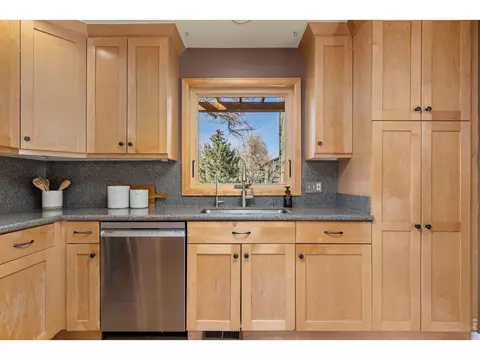 Kitchen - 1152 Orange Pl, Boulder, CO 80304 photo 2 of 2