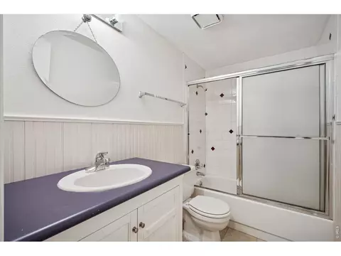 Bath - 1487 Periwinkle Dr, Boulder, CO 80304 photo 6 of 6