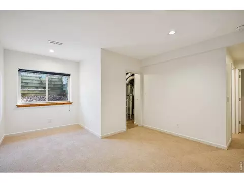 Bedroom - 1487 Periwinkle Dr, Boulder, CO 80304 photo 6 of 9
