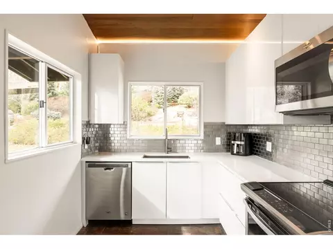 Kitchen - 300 Forest Ave, Boulder, CO 80304 photo 2 of 3