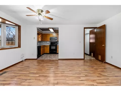 Living - 1407 Willow Dr, Berthoud, CO 80513 photo 2 of 3