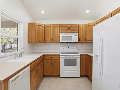 2065 36th Ave, Greeley, CO 80634 photo 19