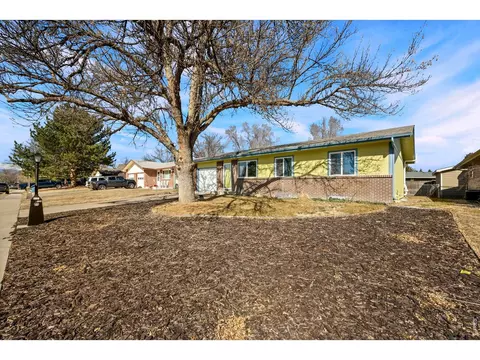 262 E 5th Ave, Longmont, CO 80504 photo 2