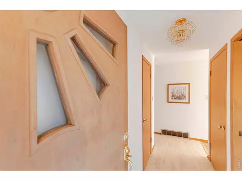 Entry Way - 2410 Grape Ave, Boulder, CO 80304 photo 2 of 2