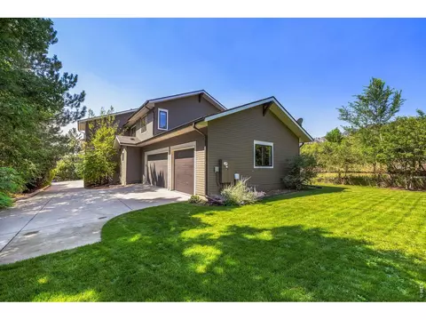 Exterior - 1525 Jennine Pl, Boulder, CO 80304 photo 8 of 12