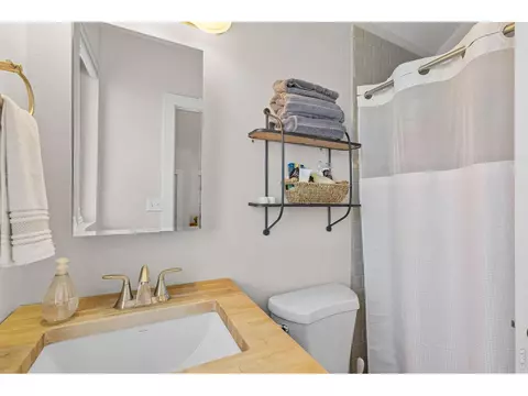 Bath - 1885 Quince Ave, Boulder, CO 80304 photo 7 of 7