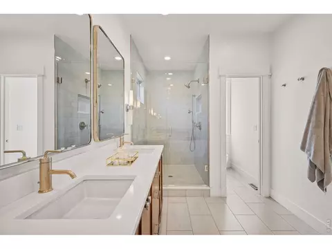Bath - 1885 Quince Ave, Boulder, CO 80304 photo 2 of 7