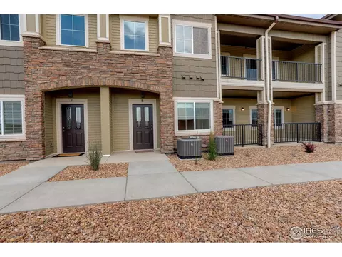 2435 Calais Dr #E-20, Longmont, CO 80504