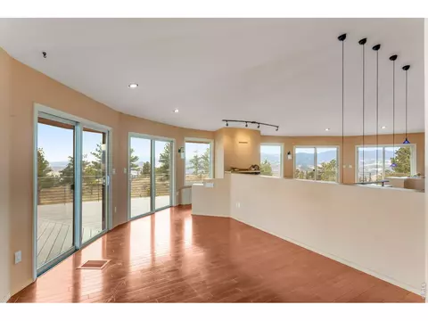 Living - 3001 Eagle Ridge Rd, Lyons, CO 80540 photo 10 of 11