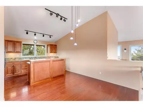 Kitchen - 3001 Eagle Ridge Rd, Lyons, CO 80540 photo 1 of 8