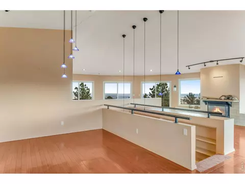 Living - 3001 Eagle Ridge Rd, Lyons, CO 80540 photo 3 of 11