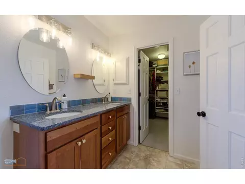 Bath - 3877 15th St, Boulder, CO 80304 photo 1 of 3
