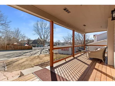 537 S 9th St, Berthoud, CO 80513 photo 5