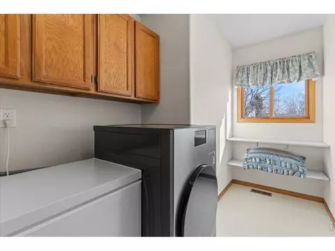537 S 9th St, Berthoud, CO 80513 photo 32