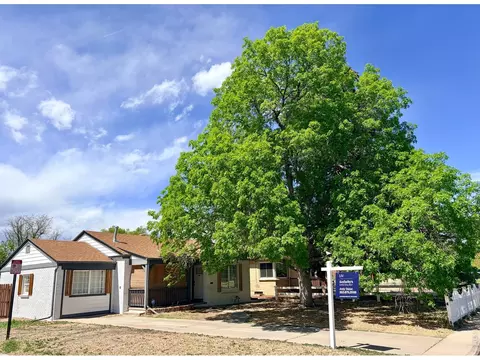 2201 Pontiac St, Denver, CO 80207
