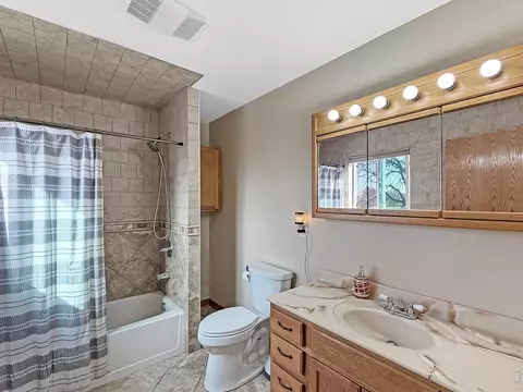 Bath - 502 State St, Sterling, CO 80751 photo 3 of 5
