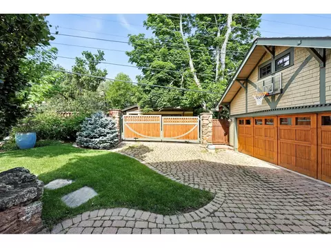 Exterior - 851 14th St, Boulder, CO 80302 photo 3 of 9