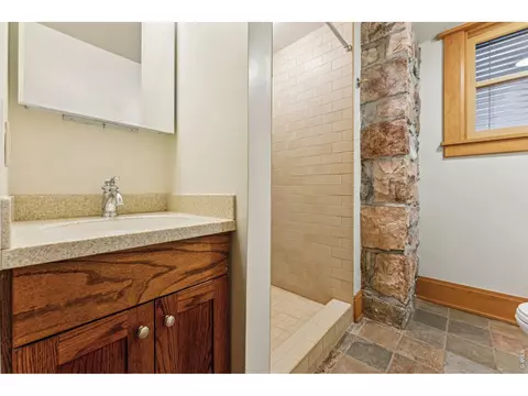 Bath - 851 14th St, Boulder, CO 80302 photo 5 of 5