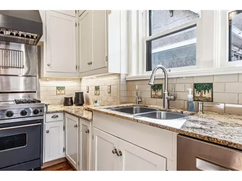Kitchen - 851 14th St, Boulder, CO 80302 photo 4 of 4