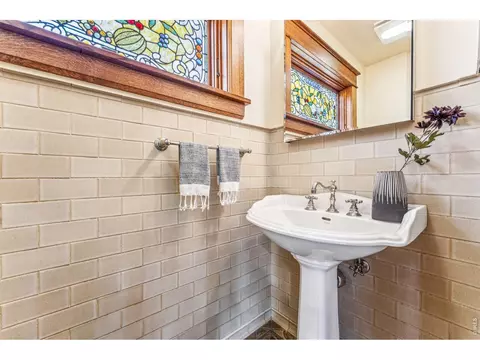 Bath - 851 14th St, Boulder, CO 80302 photo 1 of 5