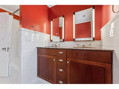 Bath - 851 14th St, Boulder, CO 80302 photo 4 of 5