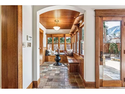 Entry Way - 851 14th St, Boulder, CO 80302 photo 3 of 7