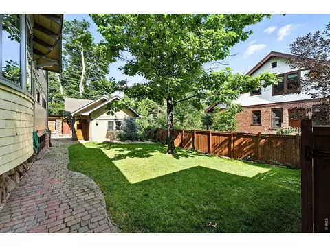 Exterior - 851 14th St, Boulder, CO 80302 photo 4 of 9