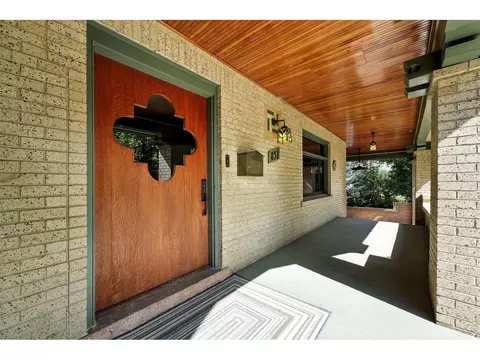 Exterior - 851 14th St, Boulder, CO 80302 photo 7 of 9